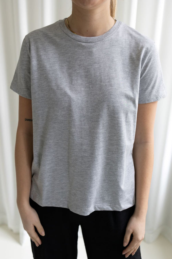 Snow Basic Snow Basic T-Shirt 1 T-shirts - Woman Grey
